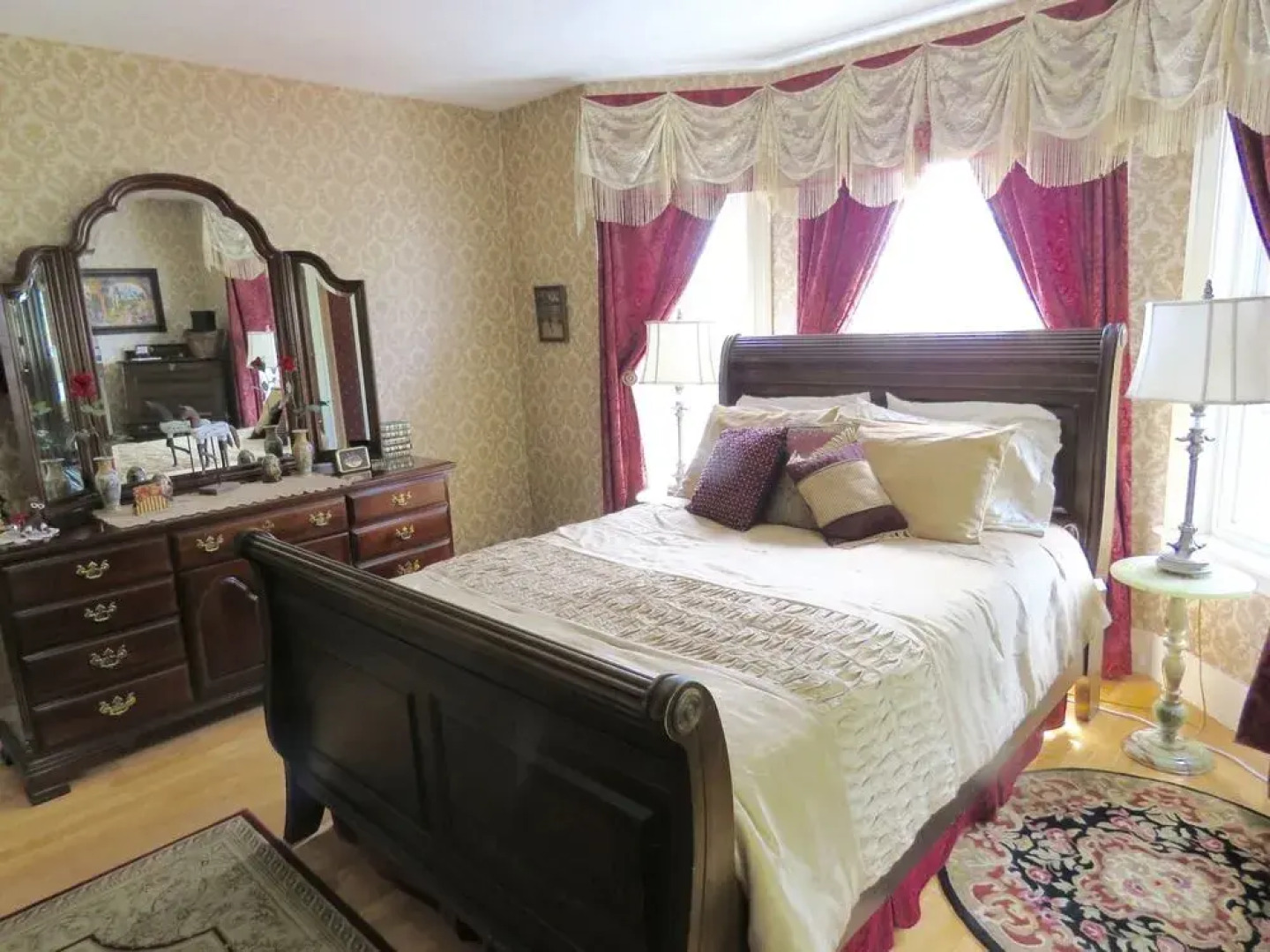 The Sleigh Maker Inn Bed and Breakfast