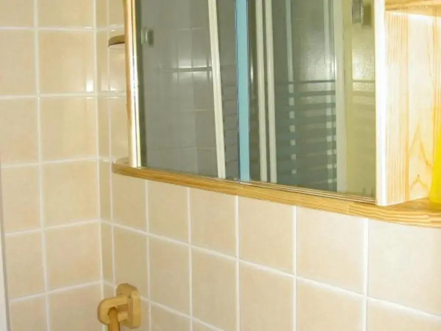 Gîte Châtel-de-Neuvre, 2 pièces, 3 personnes - FR-1-489-22