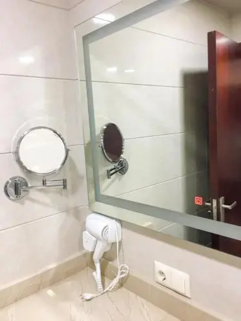 Luxury Dreamland Oasis Apartments