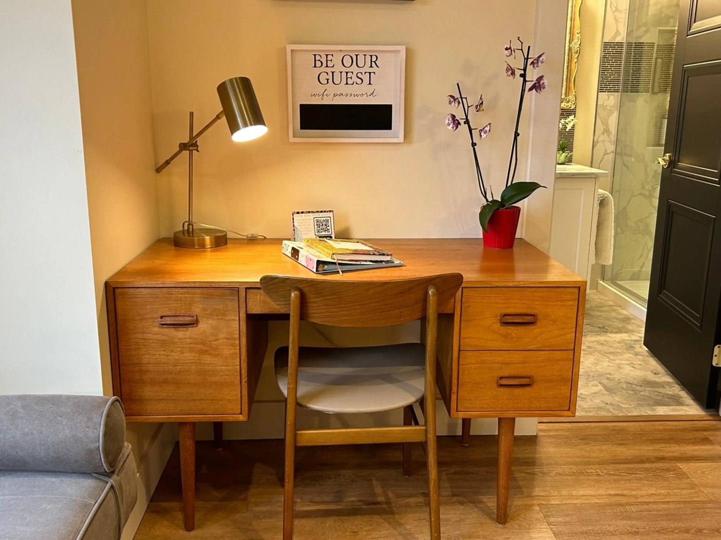 Seagull Studio Vacation Guest Suite