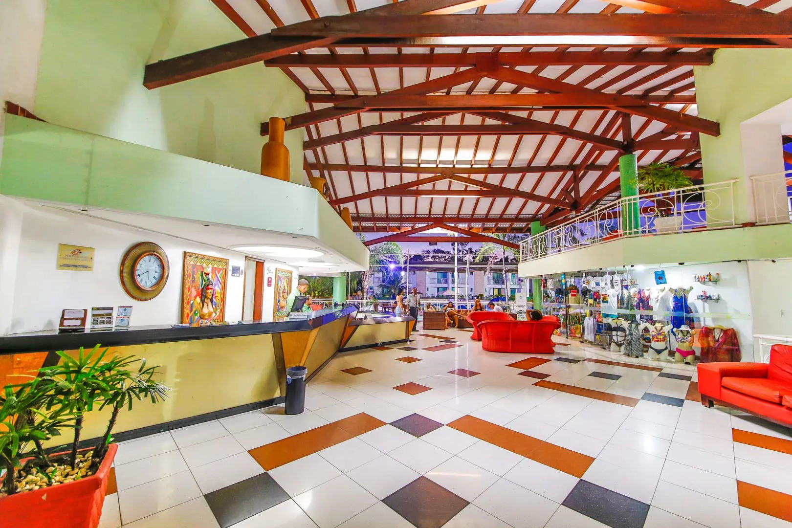 Portal Beach - Rede Soberano