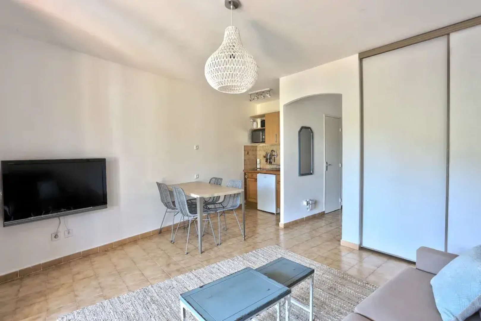 Appartment 600m from Sea Dodo et Tartine