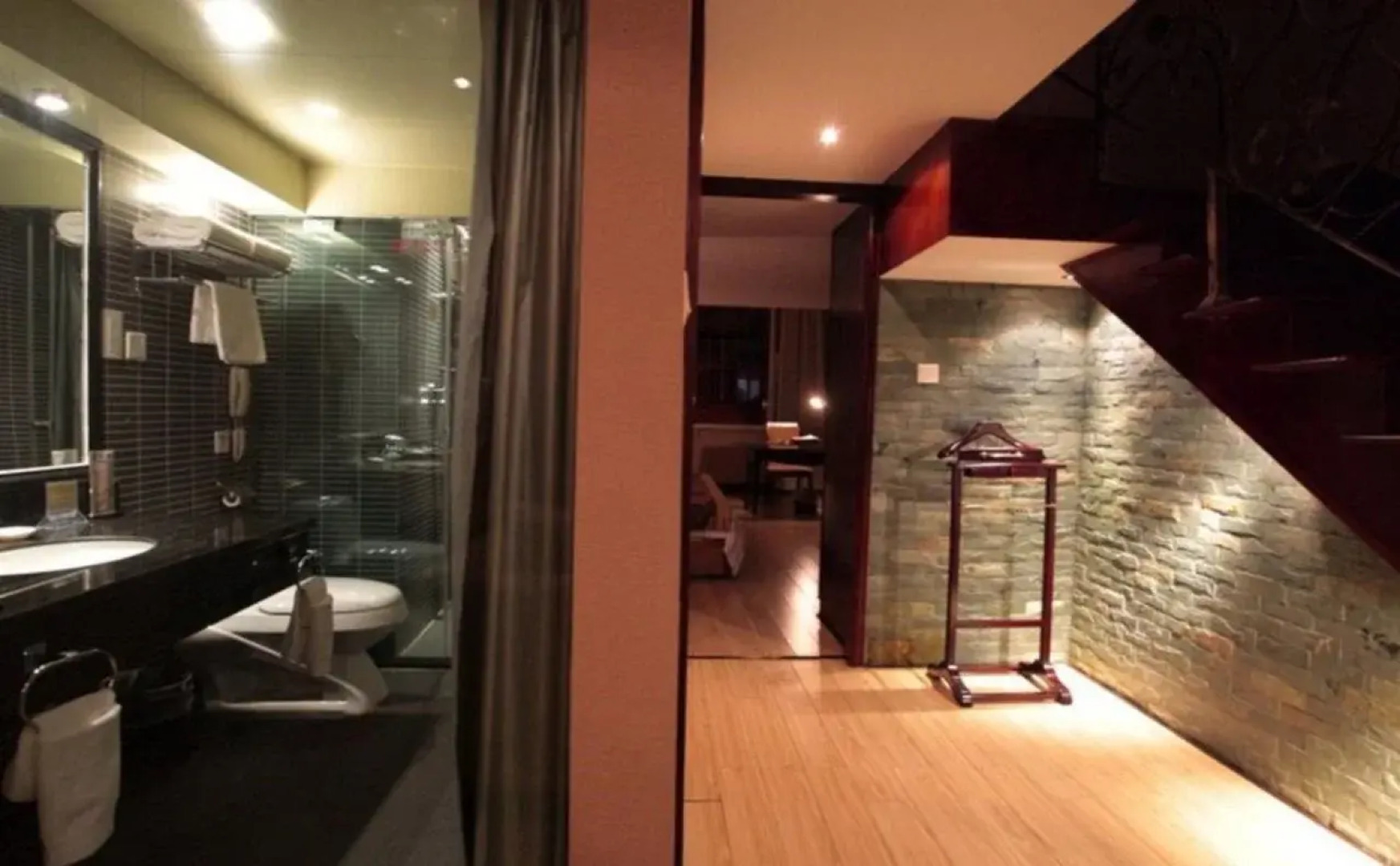 Enjoying International Hotel