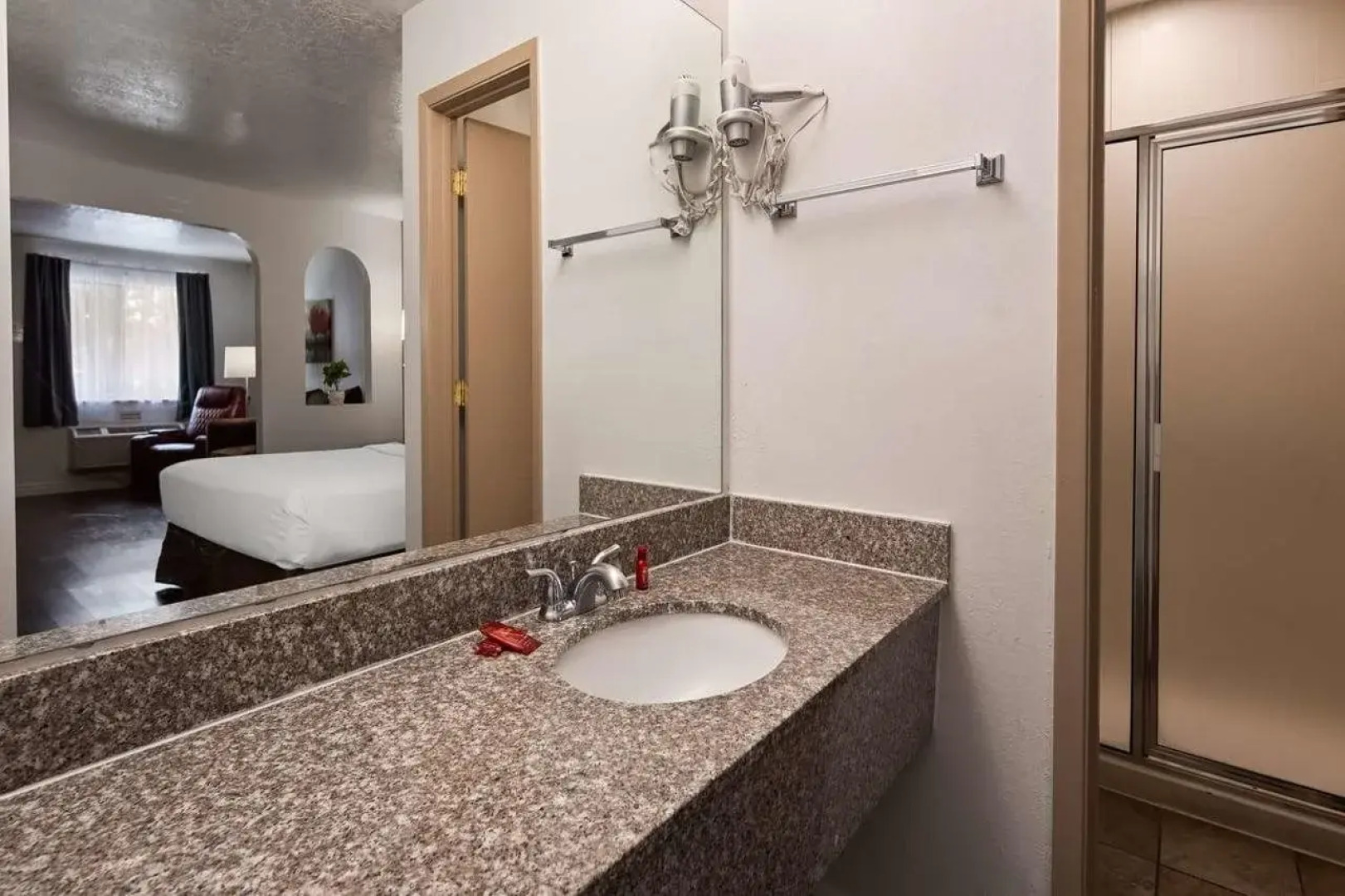 Holiday Inn Express Albuquerque (I-40 EUBANK)