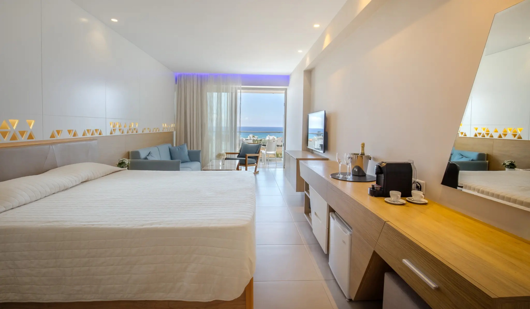 Tasia Maris Seasons Hotel - Adults Only