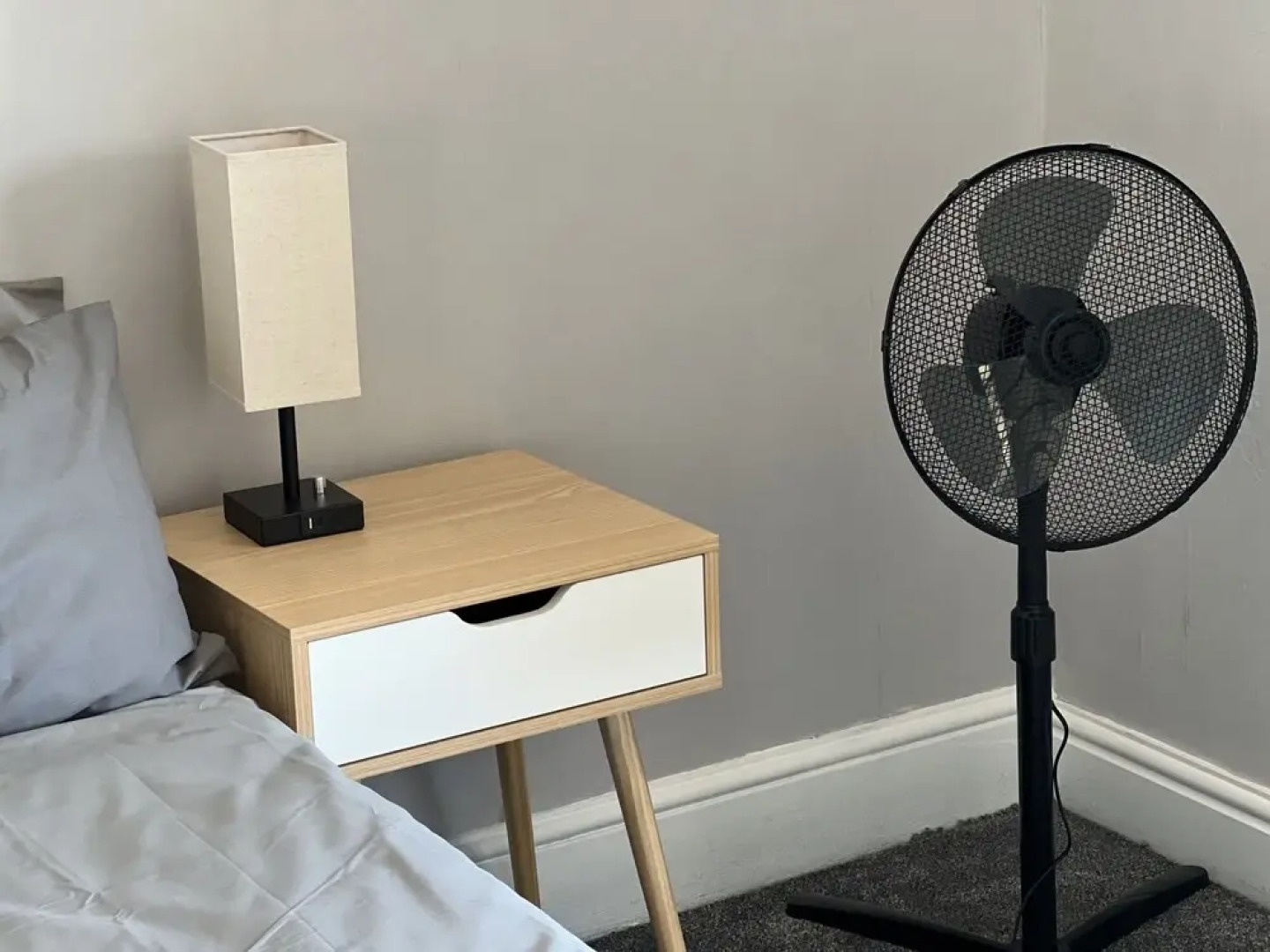 Sea View Hotel - Sandpebbles