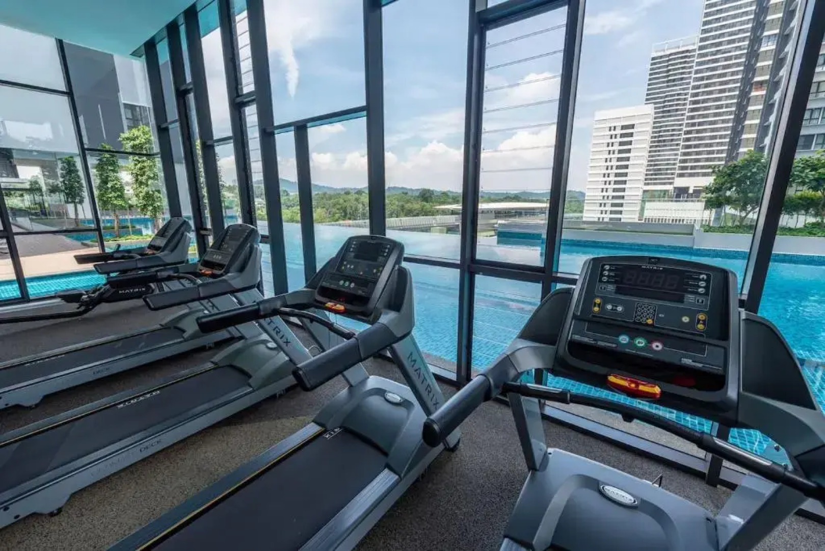 @Mario direct MRT link & 50m infinity pool with jacuzzi