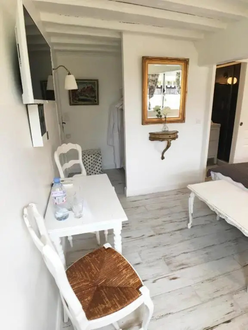 La Romance et la Romanesque