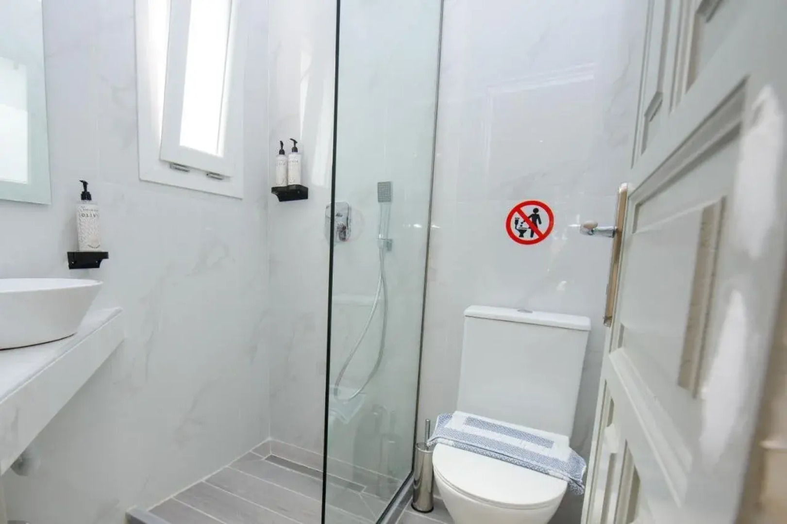 Saint Spiridon Hotel