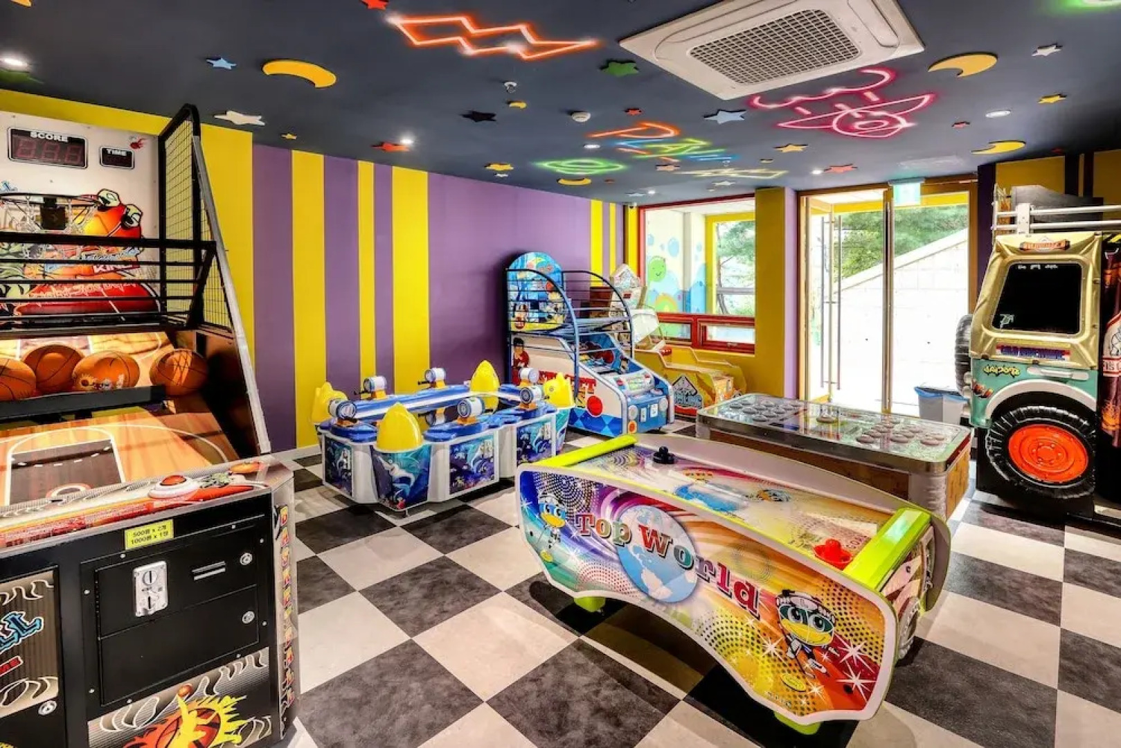 Hotel West of Canaan