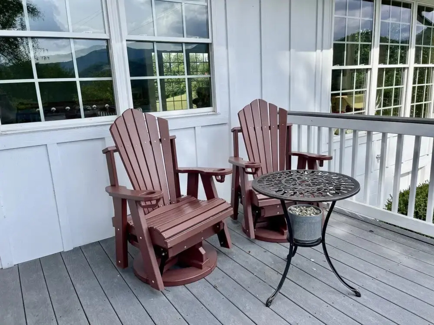 Peace Of Paradise 2 Bedroom Home by RedAwning