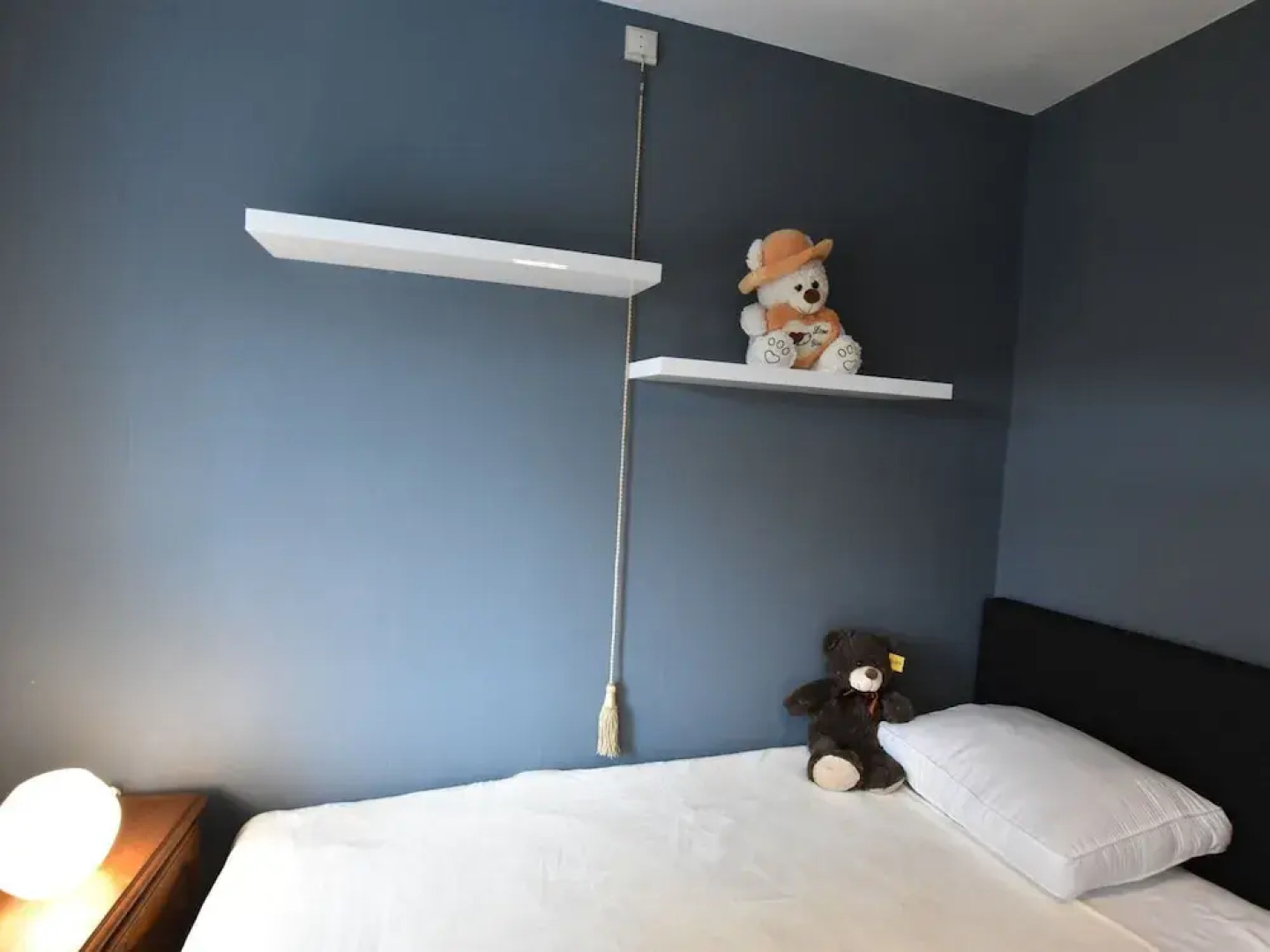 Secluded Holiday Home in Oostende with Garden