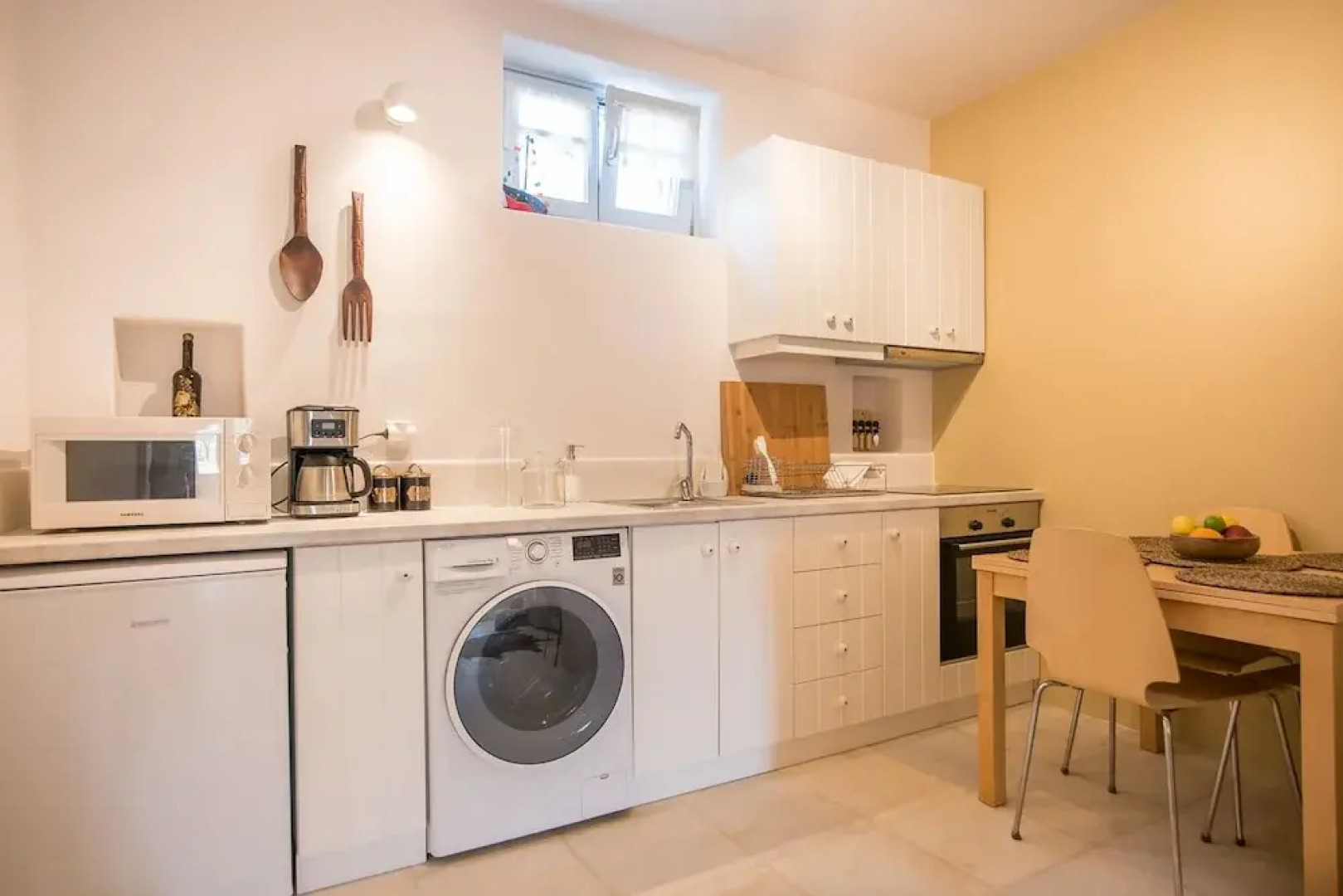 Eclectic island villa - gorgeous sea views, garden by VillaRentalsgr