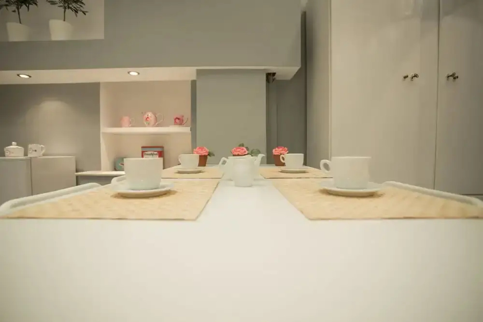 Apollonio Upper View Suites