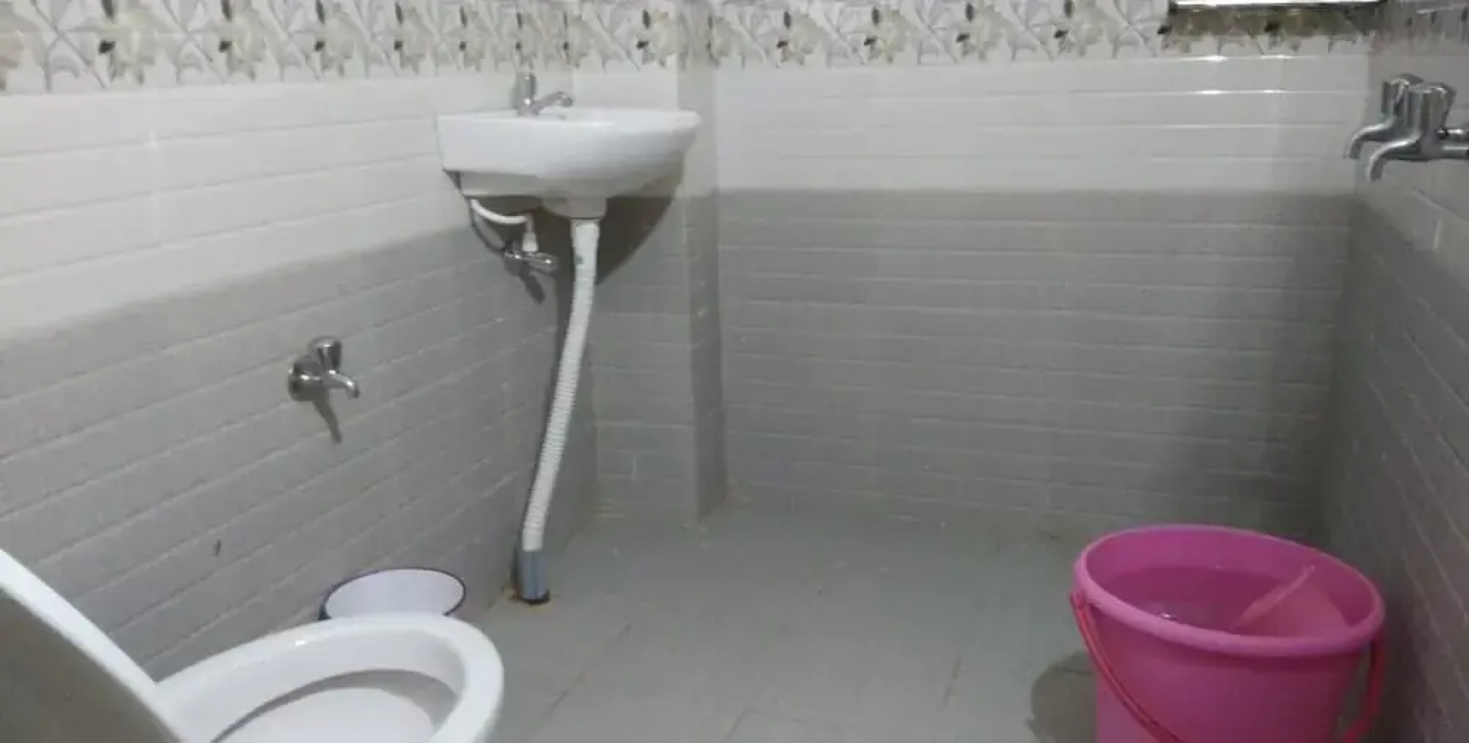 Hotel Sundar by iROOMZ