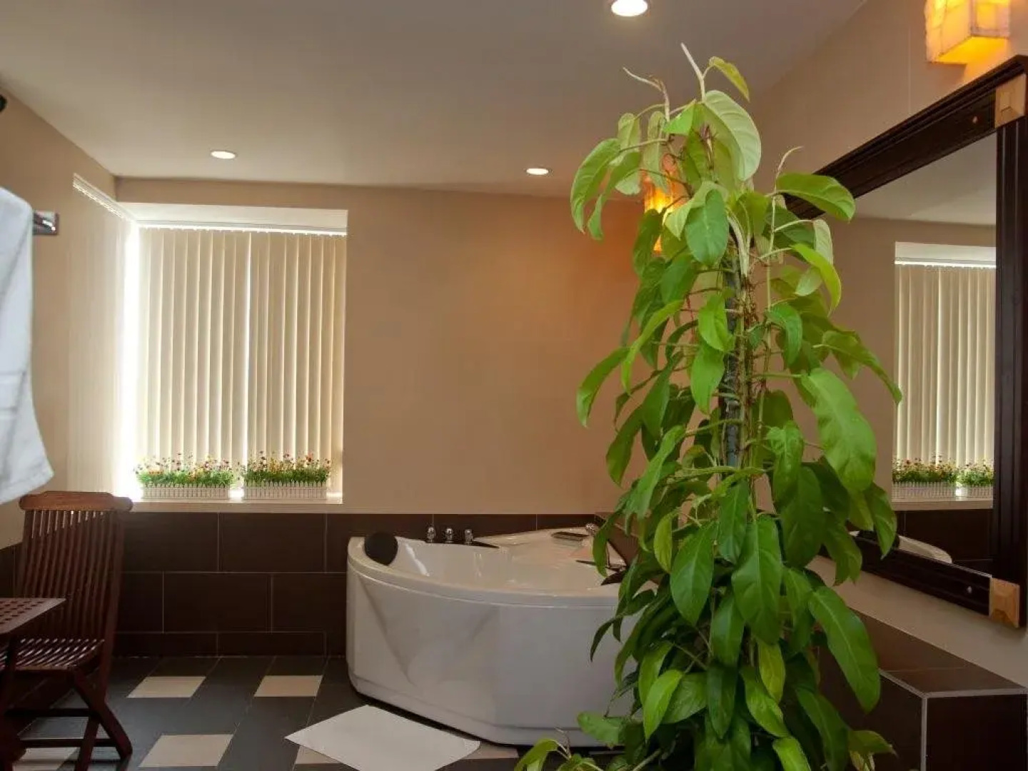 DLGL - Dung Quat Hotel