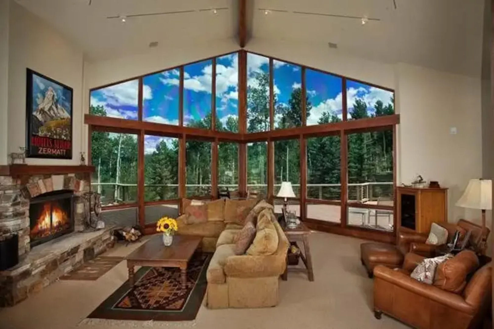 Pine Ridge - 5 Bedrooms Home