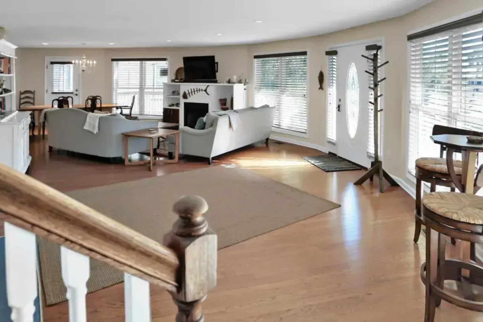 510 W Ashley-Mountain to Sea