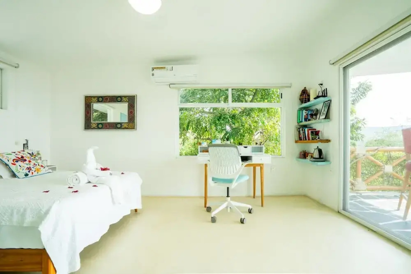 Luxury House Pool fire Pit & Lake view