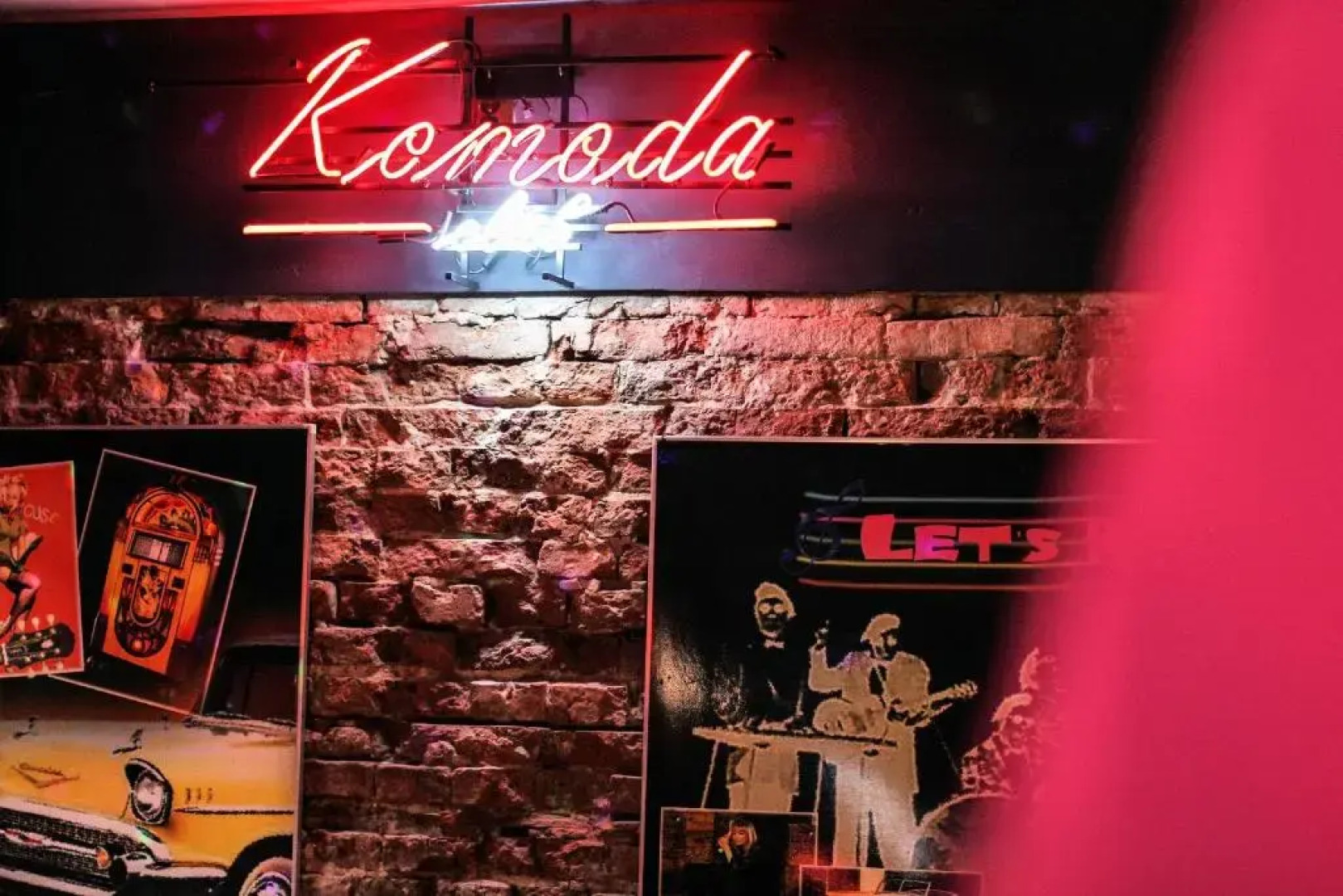 Komoda Club Residence