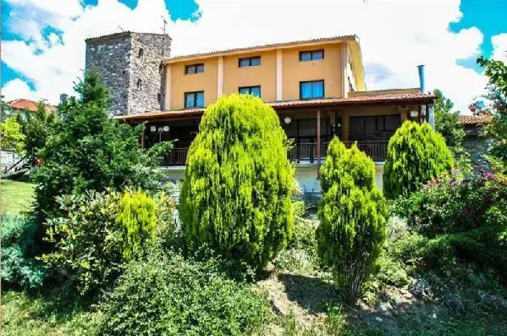 Traditional Hotel Konstantinos G. Karamanlis