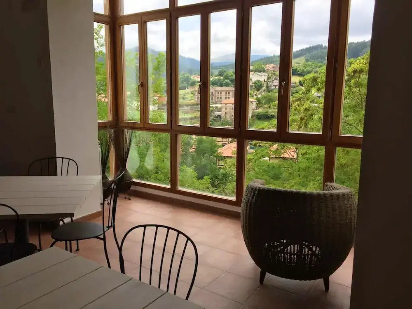 House With 6 Bedrooms in Otañes, With Wonderful Mountain View, Enclosed Garden and Wifi Near the Beach