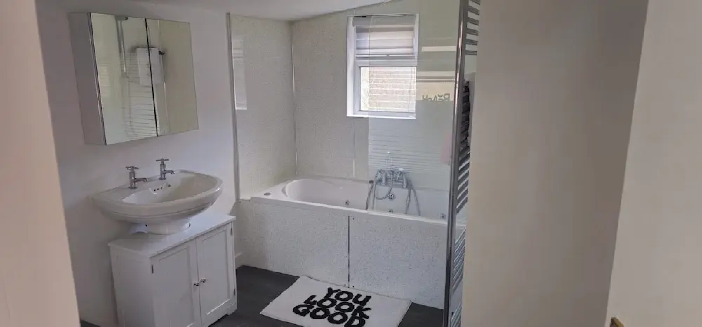 Coastal Cottage, Rosehearty- Pet Friendly-sleeps 4