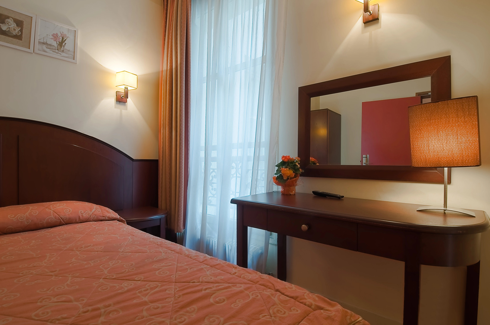 Отель Le Faubourg