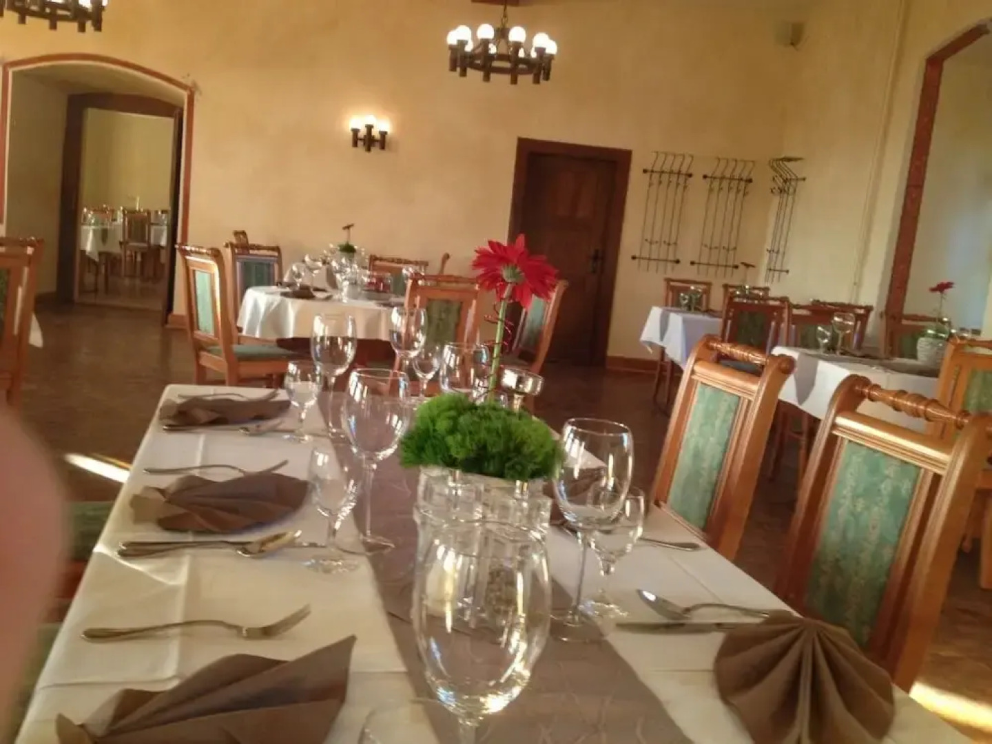 Hotel und Restaurant  Auf der Creuzburg