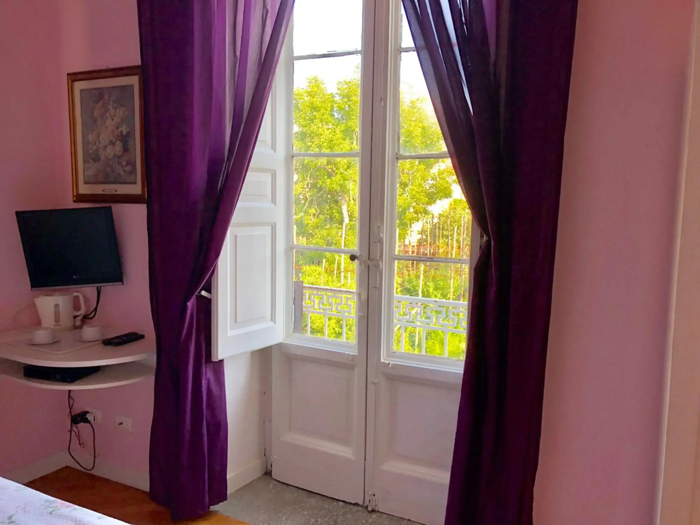 The Secret Garden Relais
