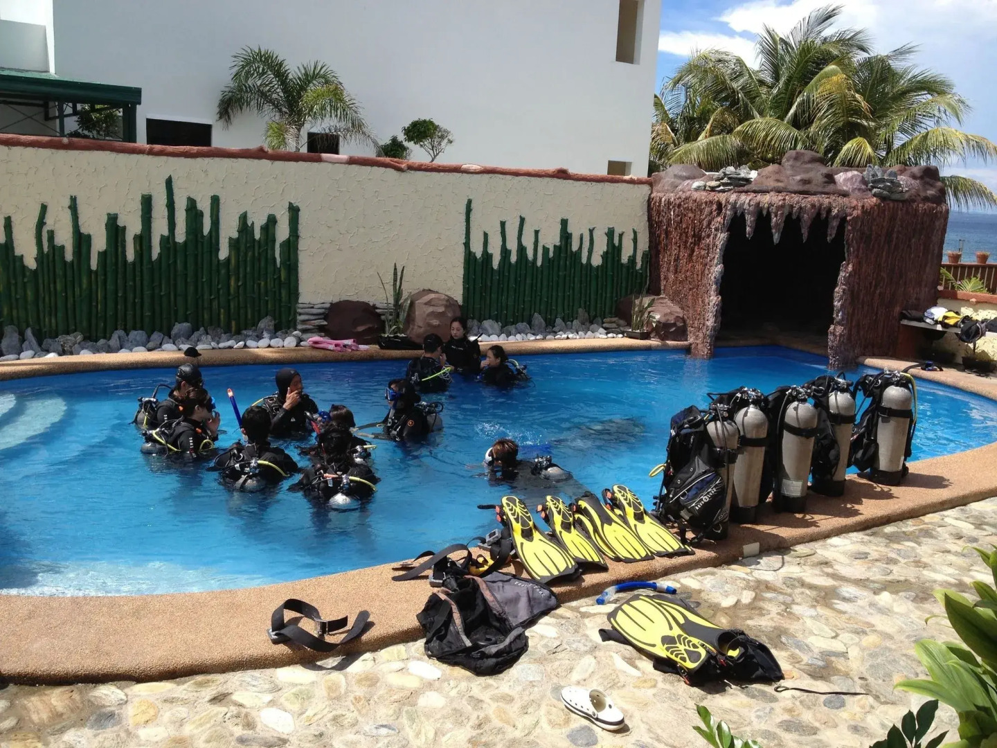 BADLADZ Beach and Dive Resort