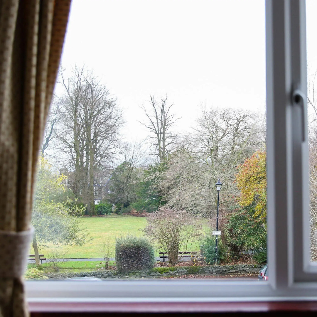 Broadlands Guest House