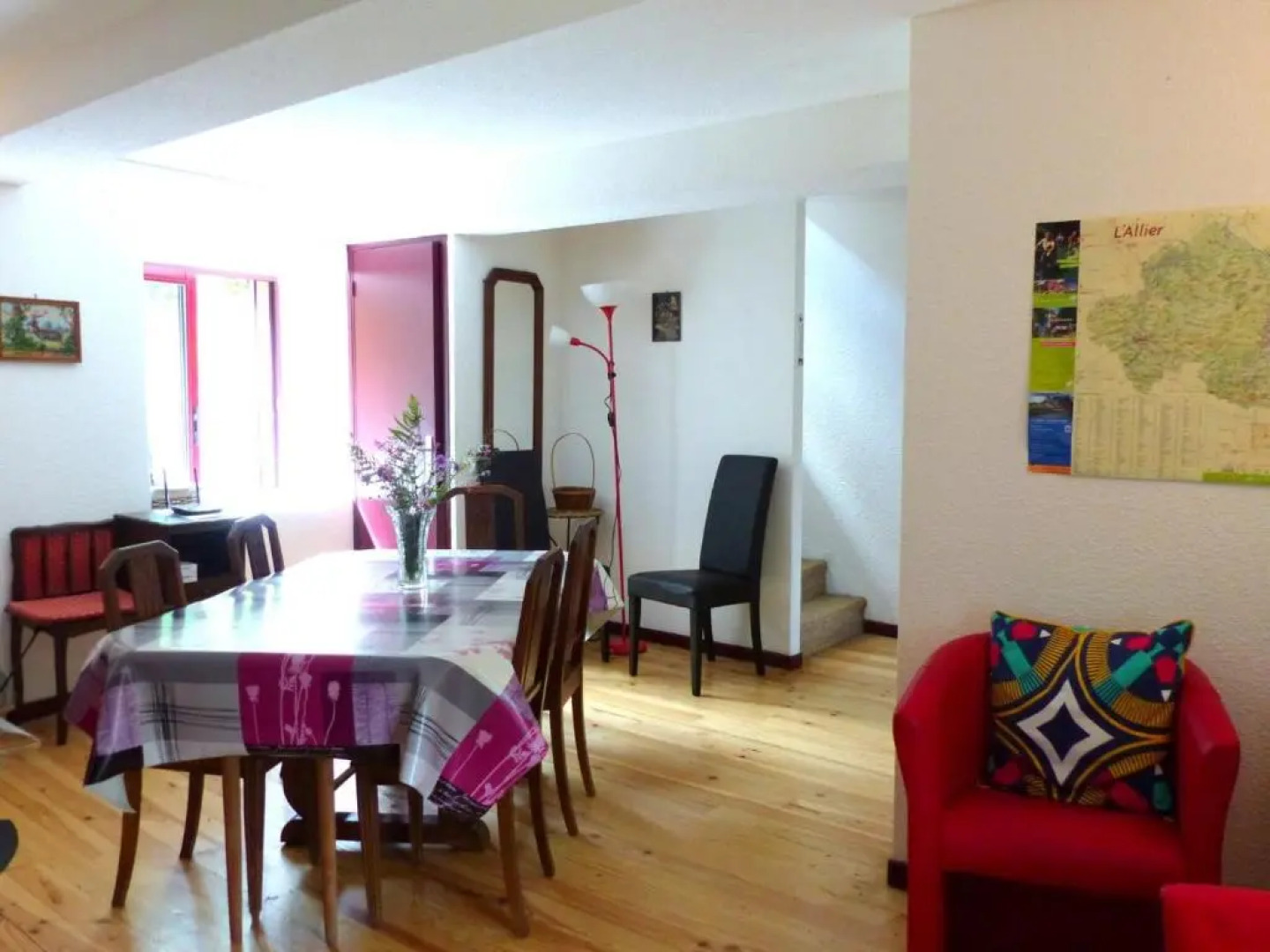 Gîte Ferrières-sur-Sichon, 4 pièces, 8 personnes - FR-1-489-212