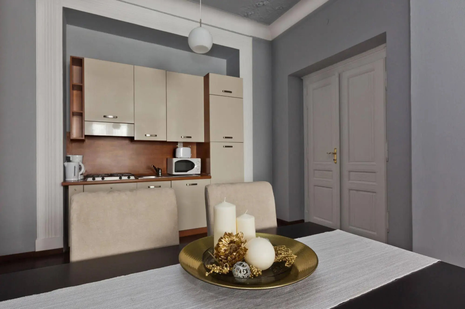 Апартаменты Prague Holiday