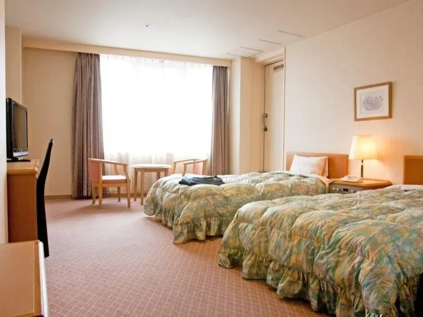 Nishiwaki Royal Hotel