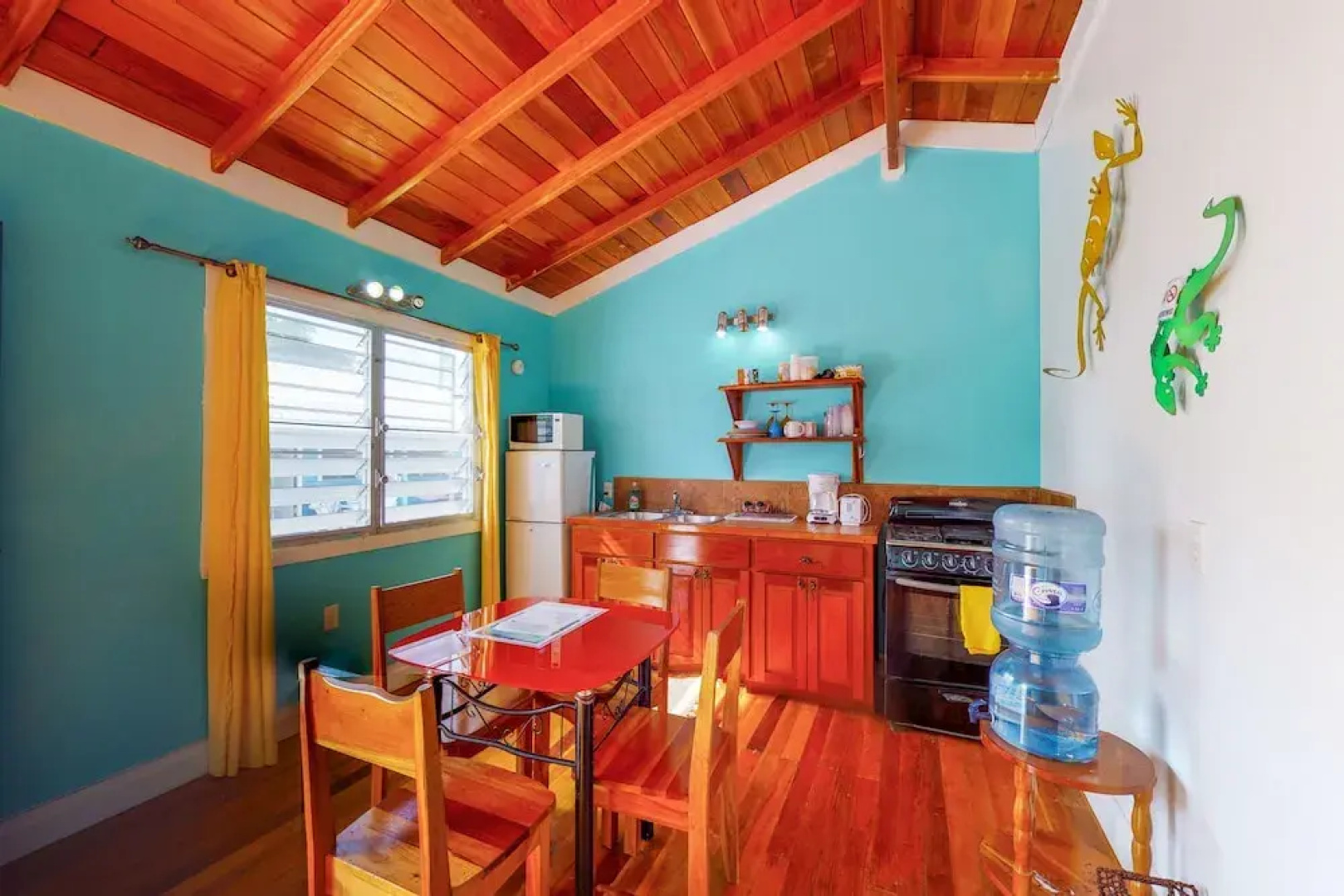 Caye Caulker Cabanas