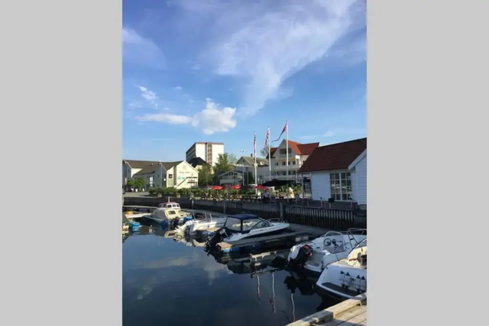 Balestrand Fjordapartments Holmen 19A