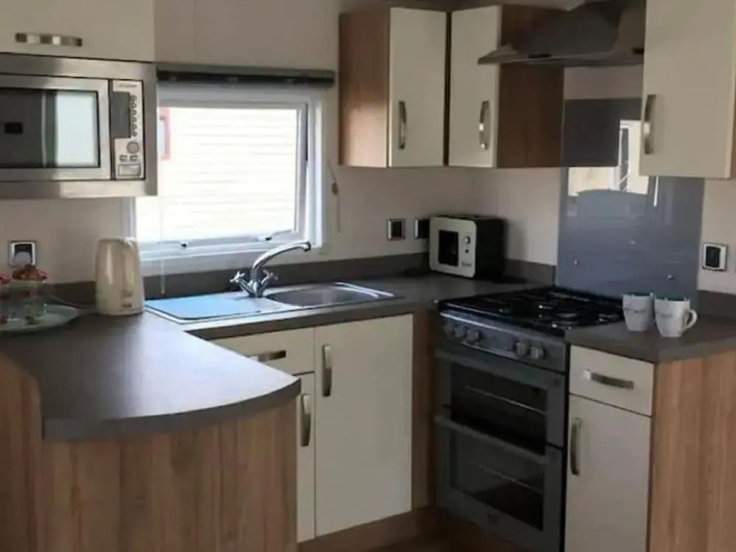 Cosy Holiday Home in Hastings Near the Seabeach