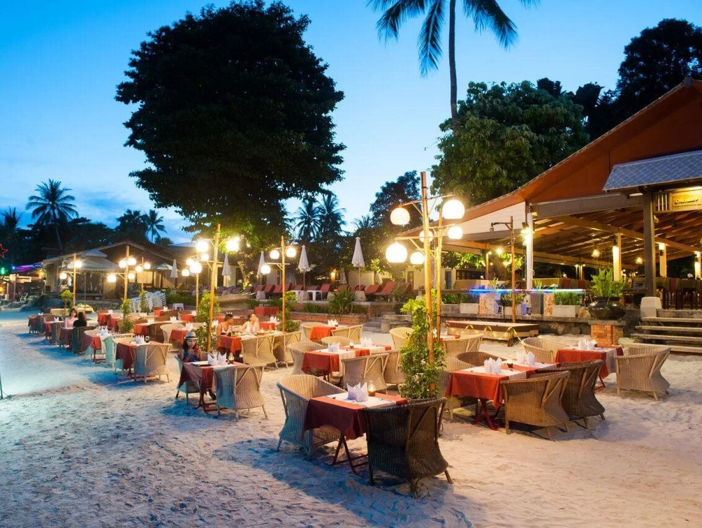 Montien House Chaweng Beach Resort