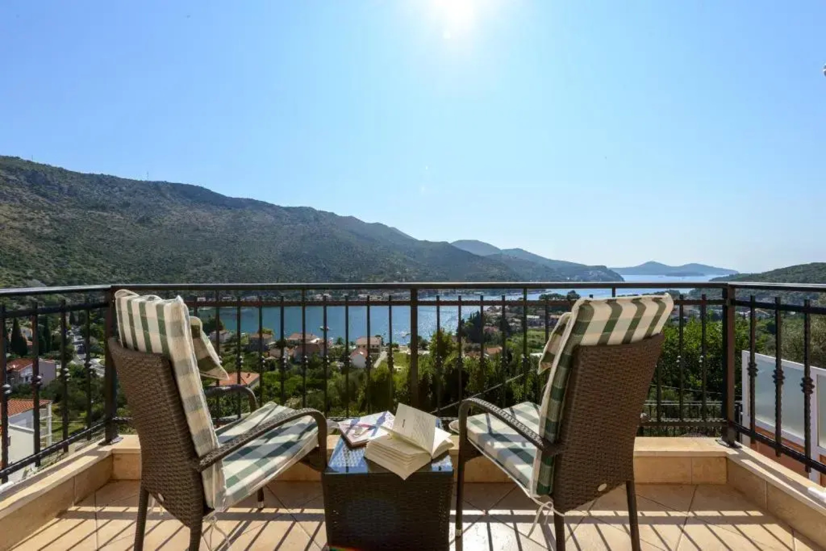 Villa Sana Via