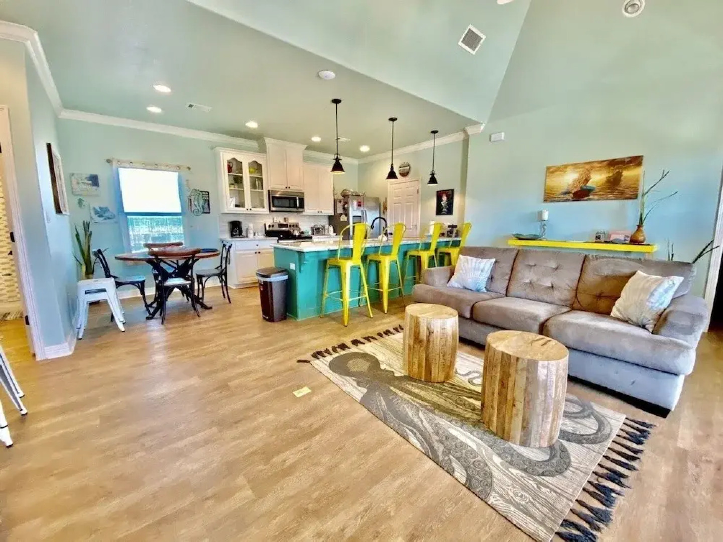 Sea Biscuits & Gravy - 3 Br Home