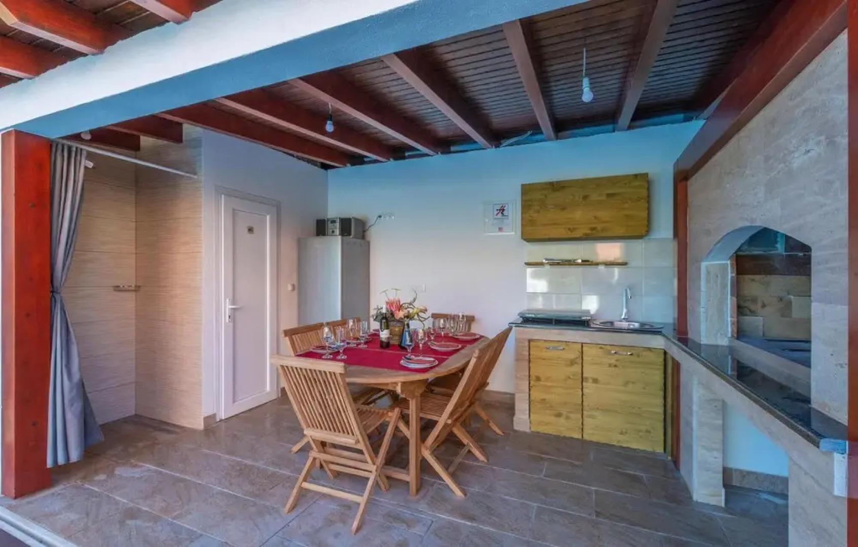 Awesome Home in Plano With Wifi and 3 Bedrooms