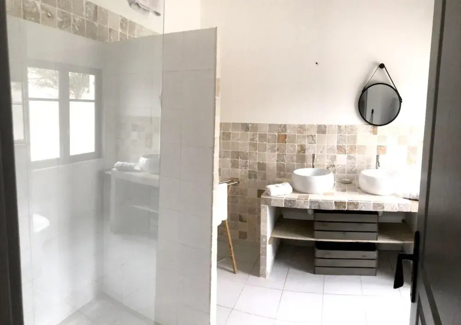 House With one Bedroom in Saint-gilles, With Shared Pool and Wifi