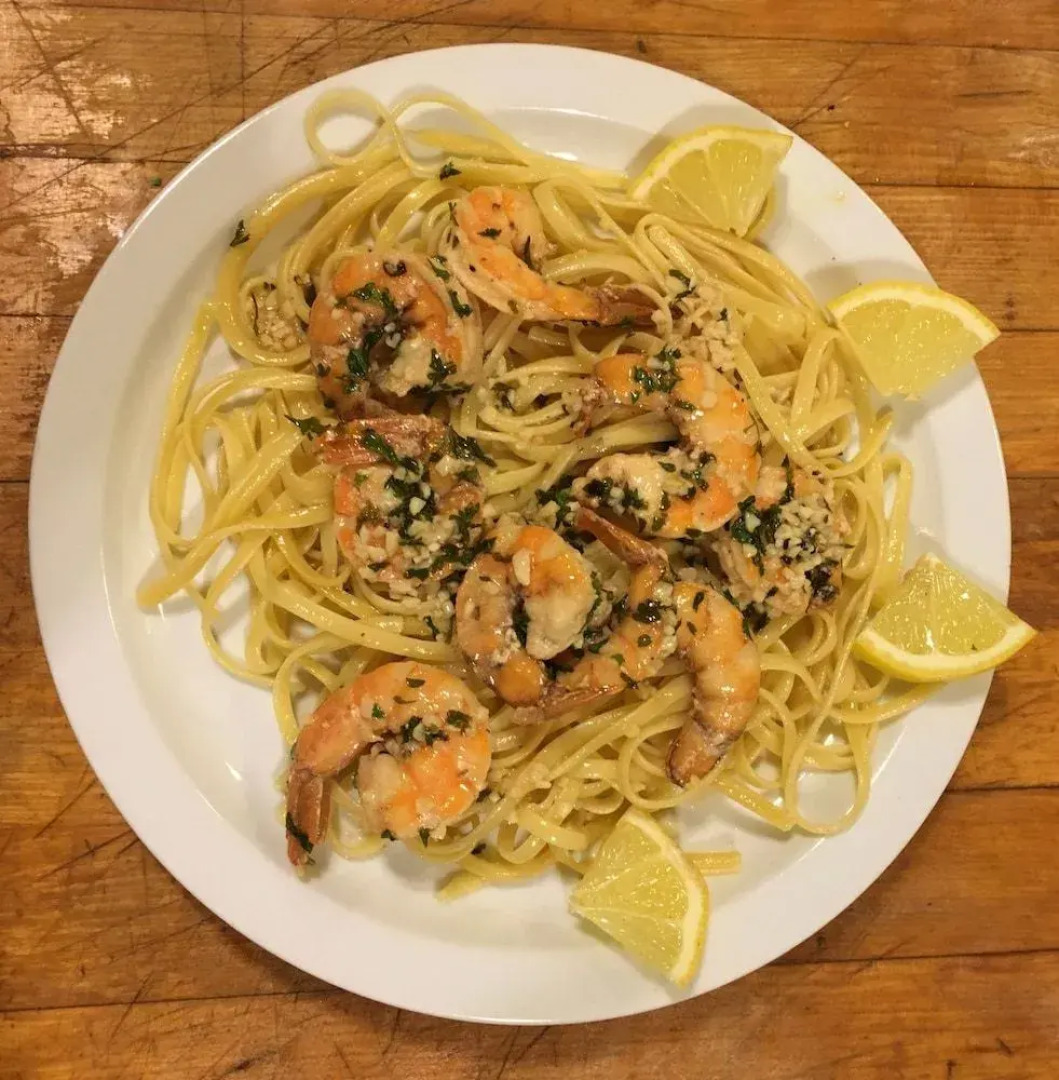 Elkhorn Inn & Theatre