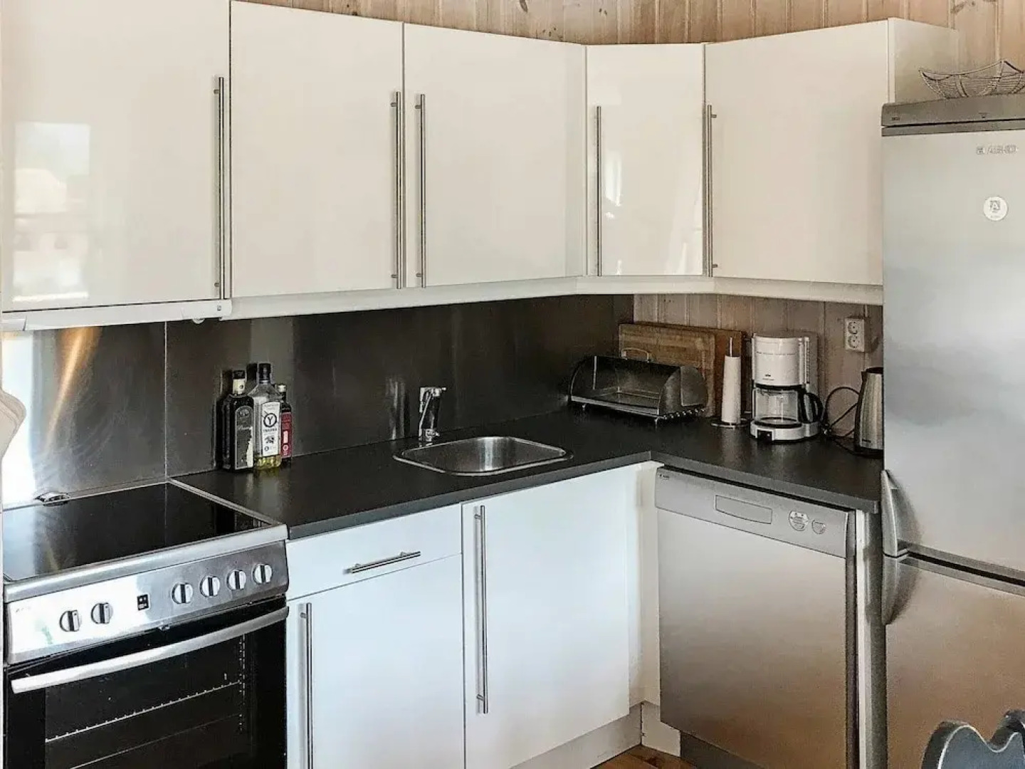 8 Person Holiday Home in Skulestadmo