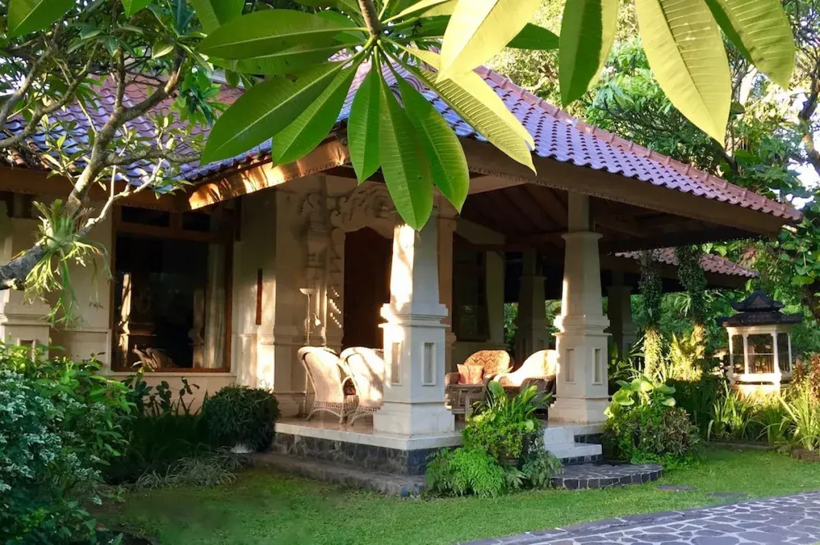 Gunung Paradis Retreat