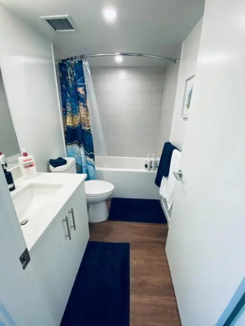 360º Rooftop Patio Views. Your-Home-Away-From-Home