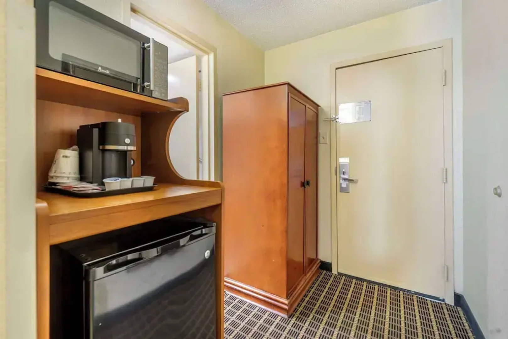 Best Western Plus Bridgeport Inn