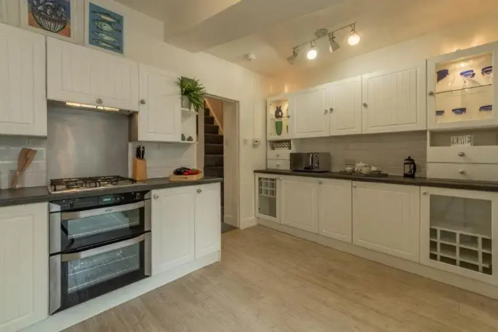 No33 Seagull Cottage