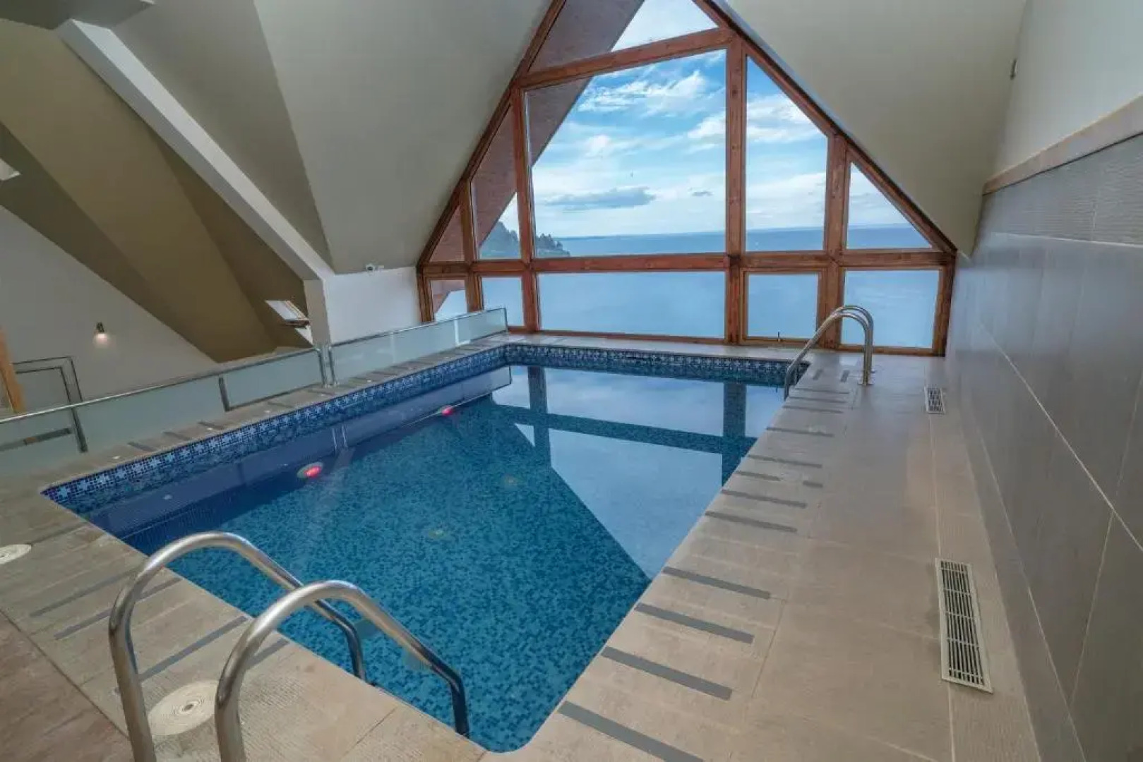 Wyndham Puerto Varas Pettra